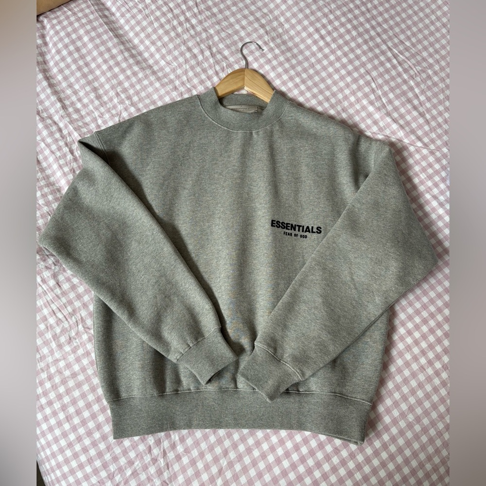 Fear of God Essentials Gray Crewneck Sweatshirt – Size XXS